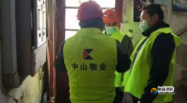 開展隱患大排查，這群普陀人為老舊小區(qū)擰緊消防“安全弦”